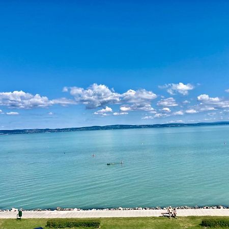 Balaton-Parti Luxus Lakas Leilighet Siófok Eksteriør bilde